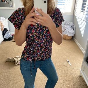 Floral Top, ties on the side!!
